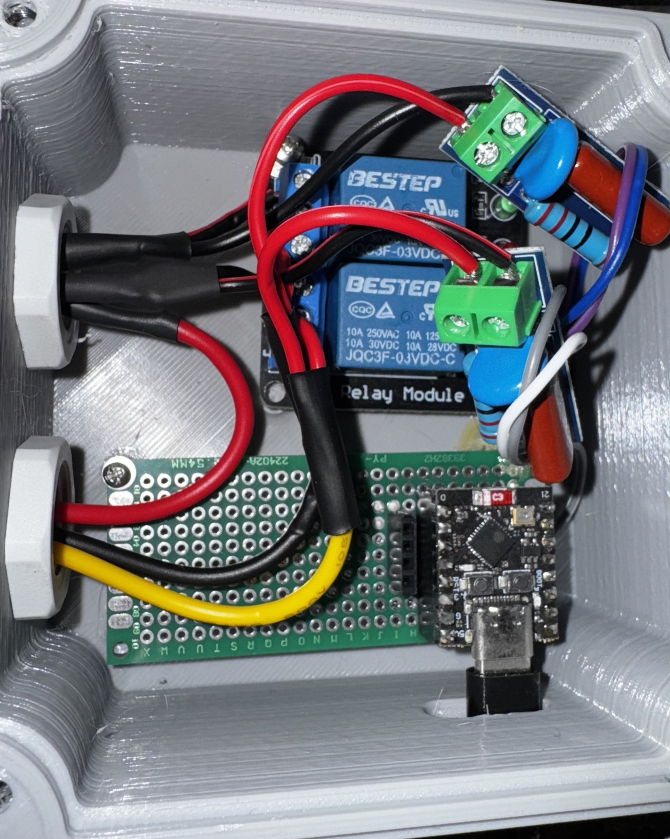 Innards of Enclosure